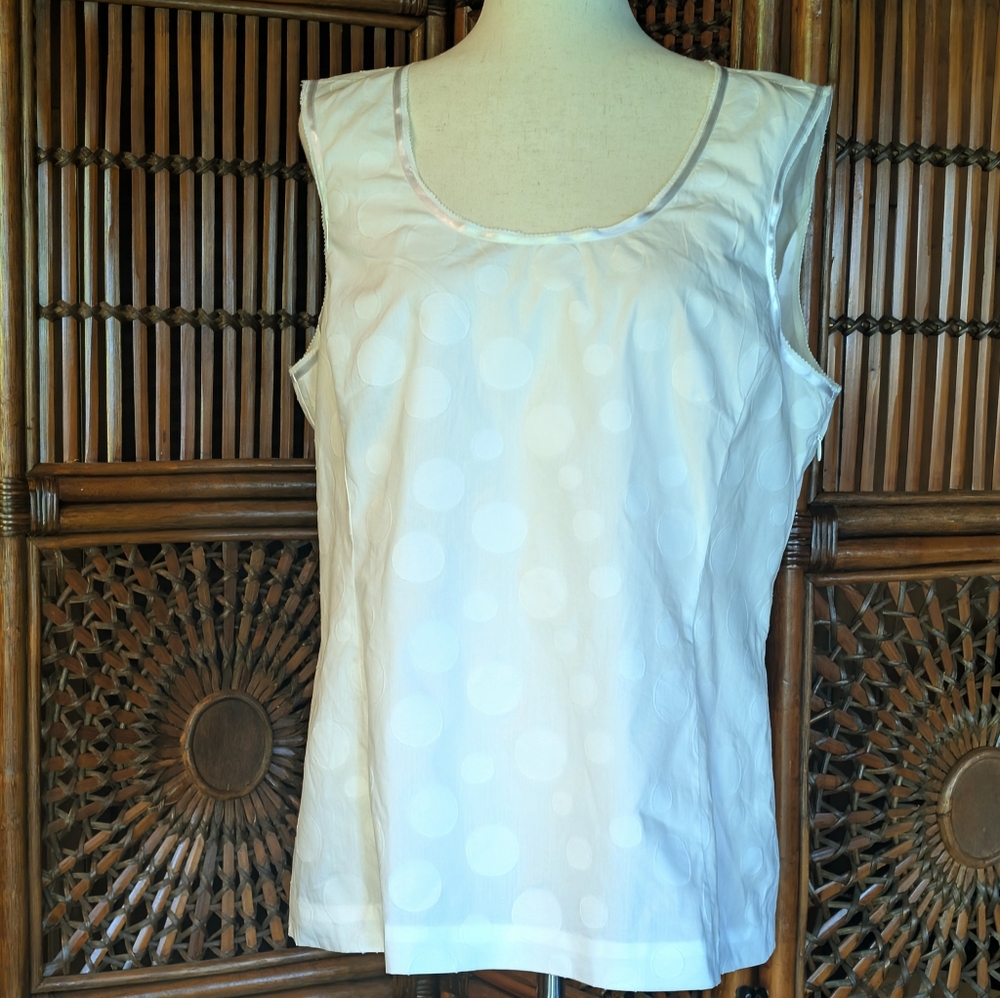 SEMANTIKS Blouse Classic White on White Dot - Side Zip/Back Buttons - XL - NWOT